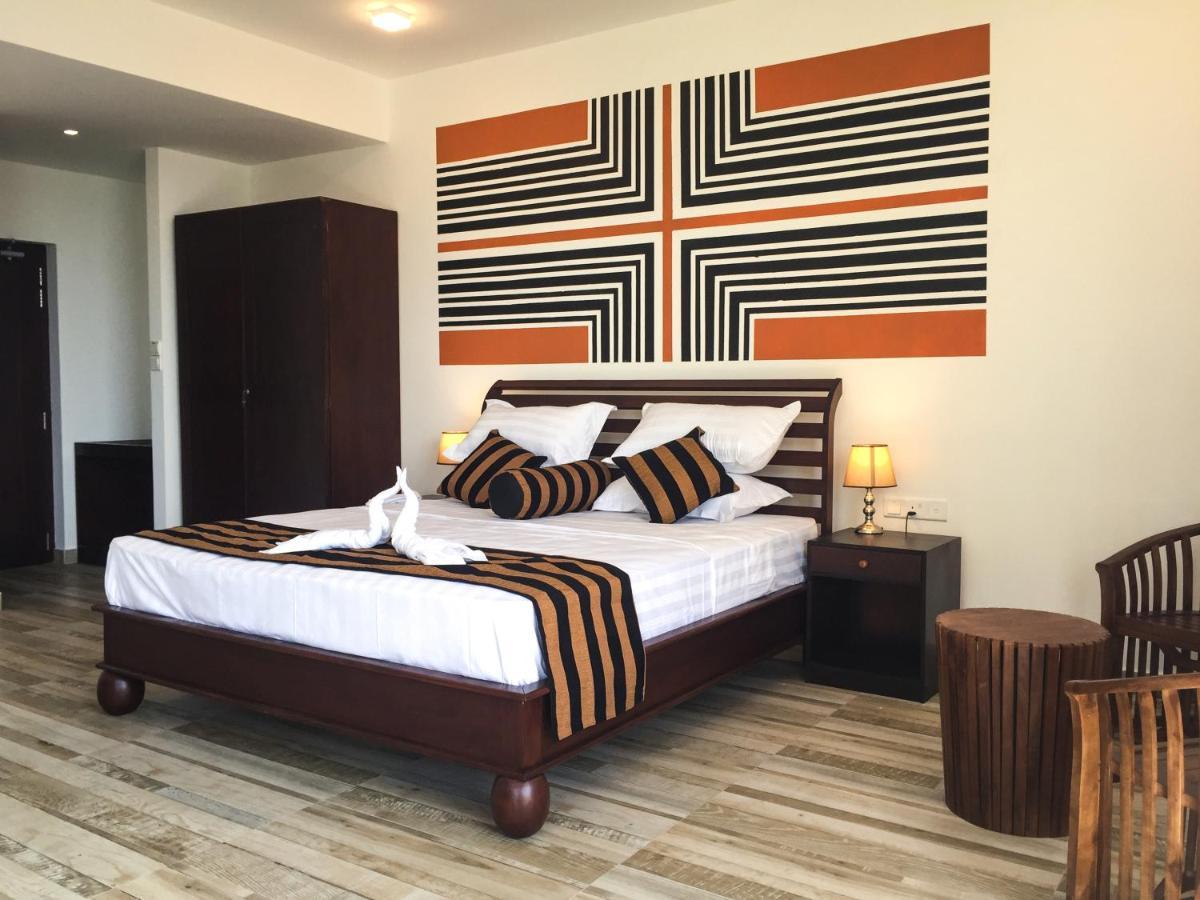 Ara Beach Resort Mirissa Kültér fotó