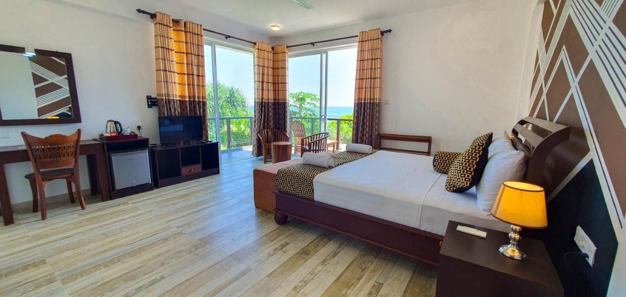 Ara Beach Resort Mirissa Kültér fotó