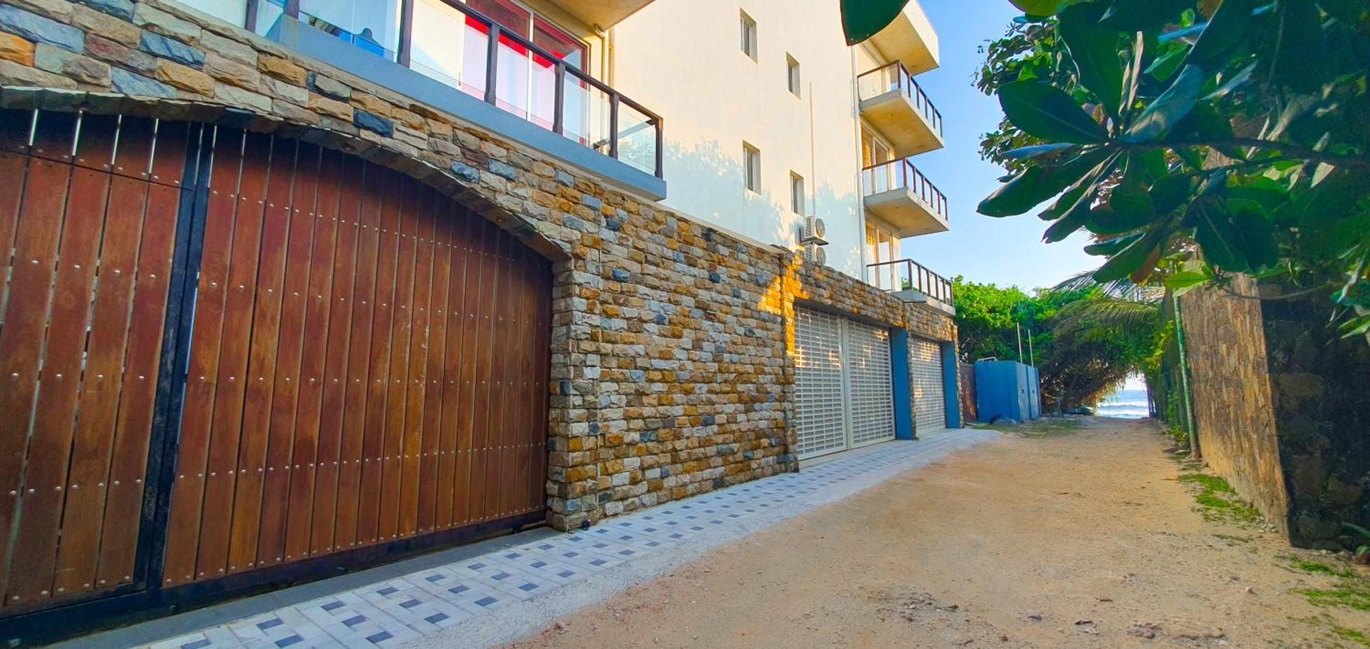 Ara Beach Resort Mirissa Kültér fotó